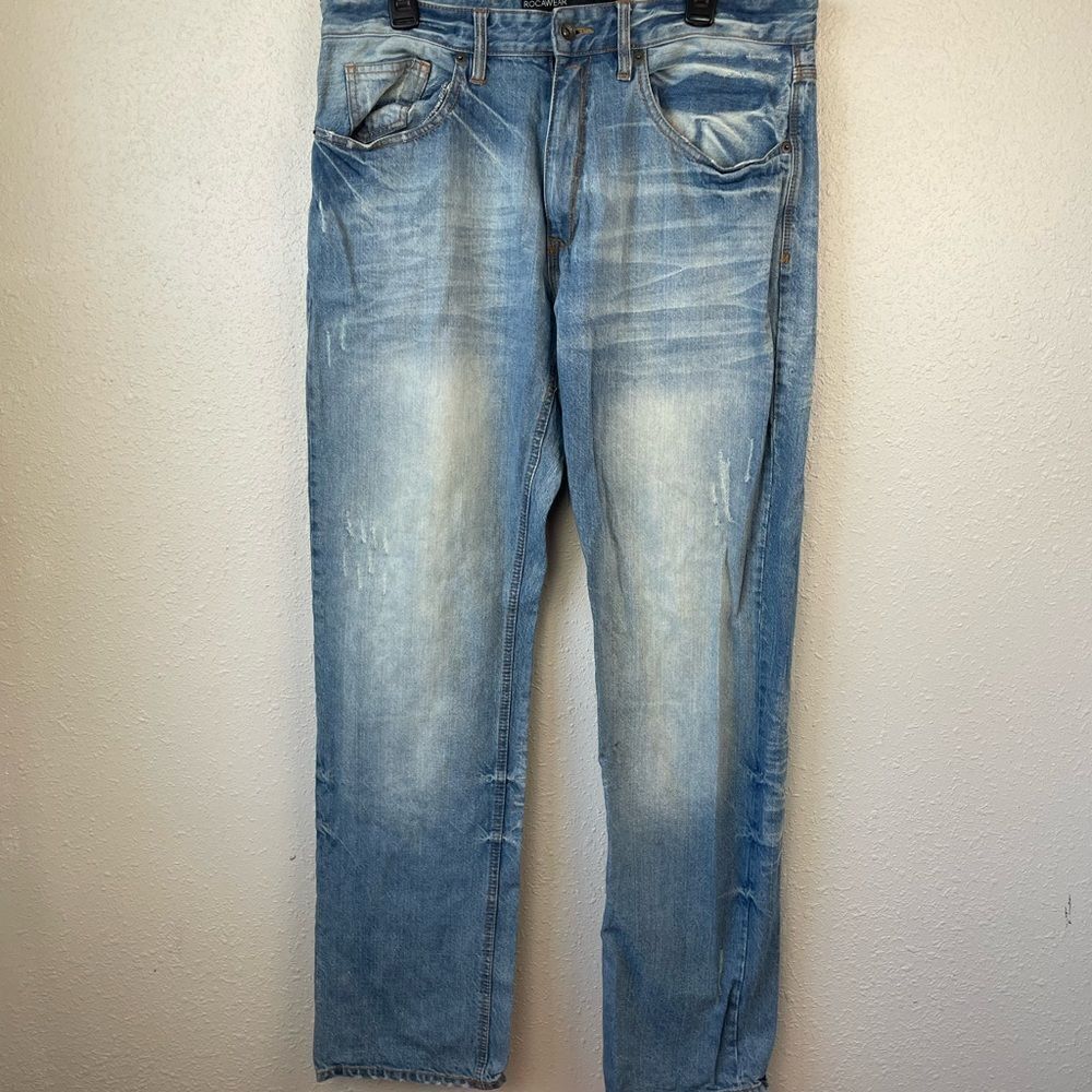 Rocawear Classic Fit Distressed Denim Jeans Size 34W EUC